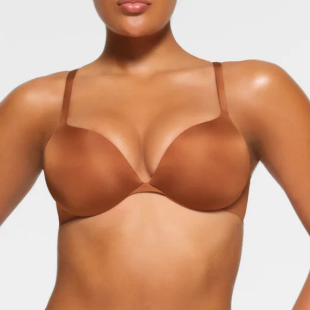 SKIMS Ultimate Collection Push Up Plunge Bra